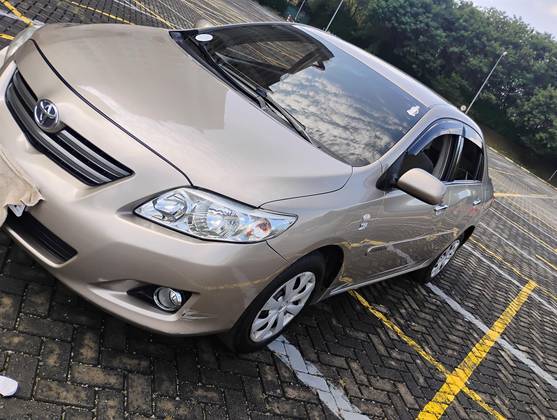 TOYOTA COROLLA 1.8 XLI 16V FLEX 4P AUTOMÁTICO